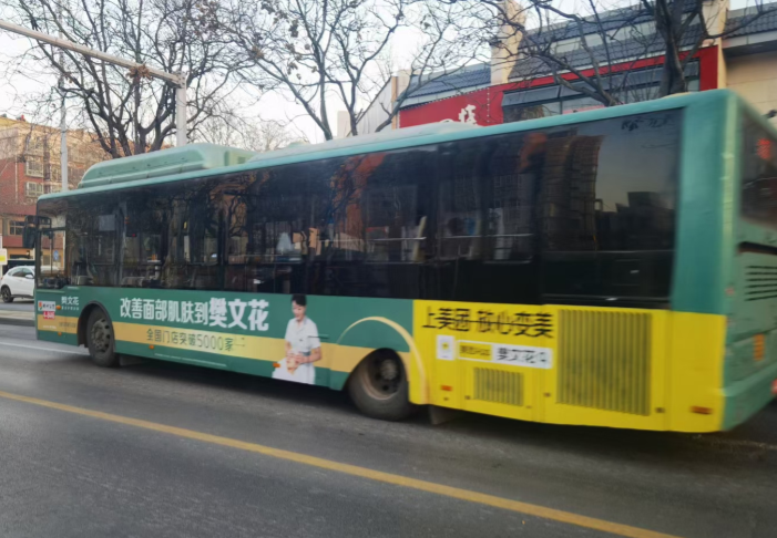 公交廣告和燈箱廣告的區(qū)別？哪個好